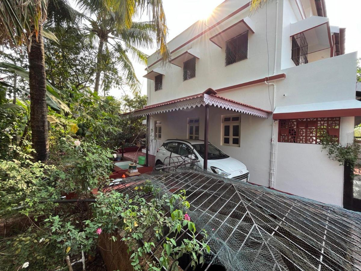 Gayatri Homestay Ratnagiri Exterior photo
